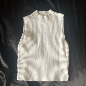 slightly cropped sweater shirt from H&M